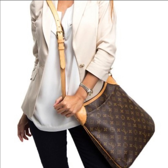 Louis Vuitton Handbags - Authentic Louis Vuitton Odeon Brown Canvas #2884L5